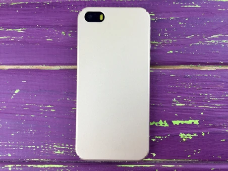 Пластик прорізи iPhone 5 gold