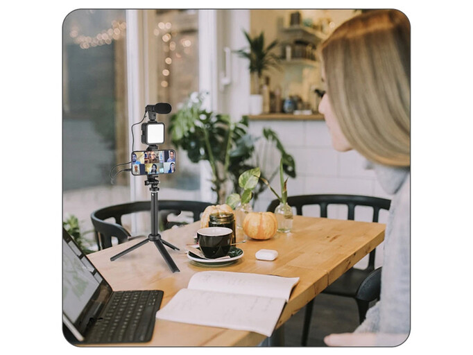 Монопод-трипод AY-49Z черный