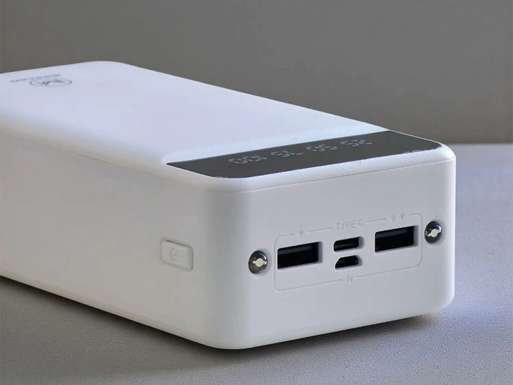 Power Bank MaxCell PJ086 30000 mAh white