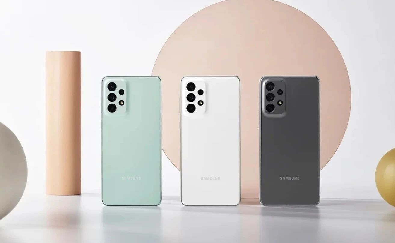 Коли вийде Samsung Galaxy A77 і чи повернеться серія A7x?