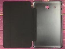 Folio пластик Samsung TabE/T560 black - 4
