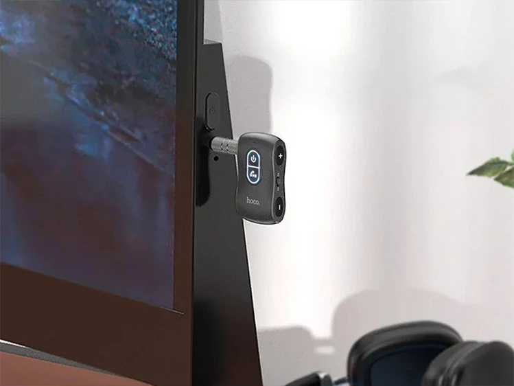 Адаптер AUX HOCO E73 BT Receiver black