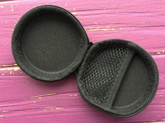 Чехол для наушников круг violet