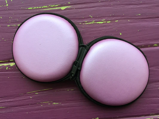Чехол для наушников круг violet