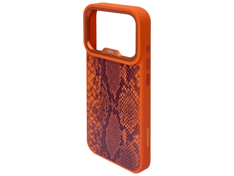 Kajsa Glamorous Collection Snake Pattern MagSafe iPhone 17 Pro orange