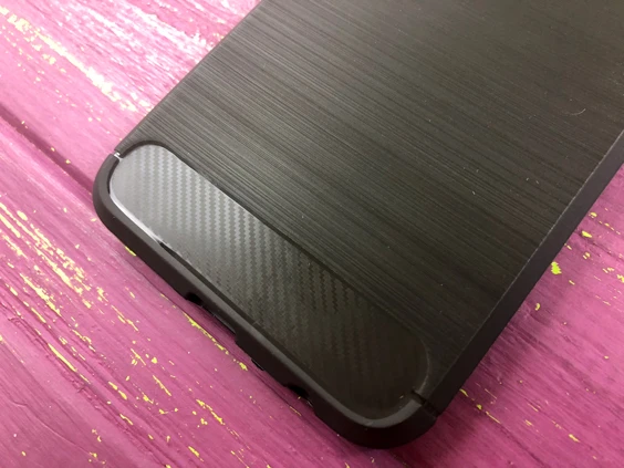 SPIGEN карбон Y7 (18) /7C Pro чорний
